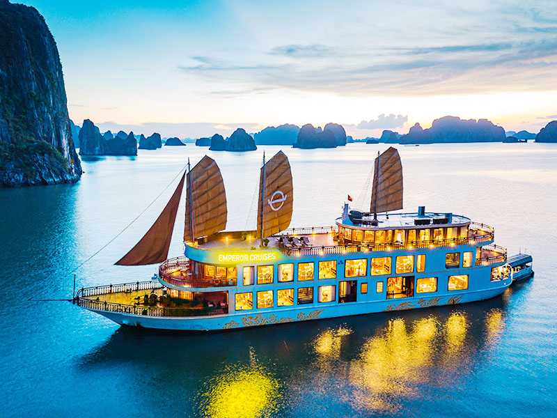 Emperor Cruises - Halong Bay Tour 2 Days 1 Night