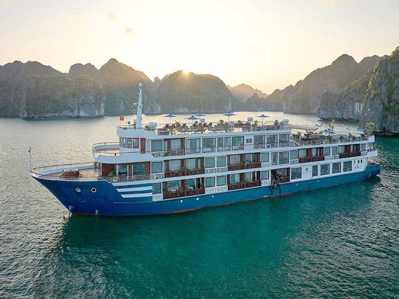Erina Cruise - Halong Bay Tour 3 Days 2 Nights