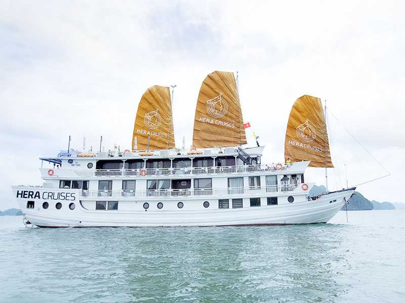Hera Grand Luxury Cruise - Halong Bay Tour 3 Days 2 Nights