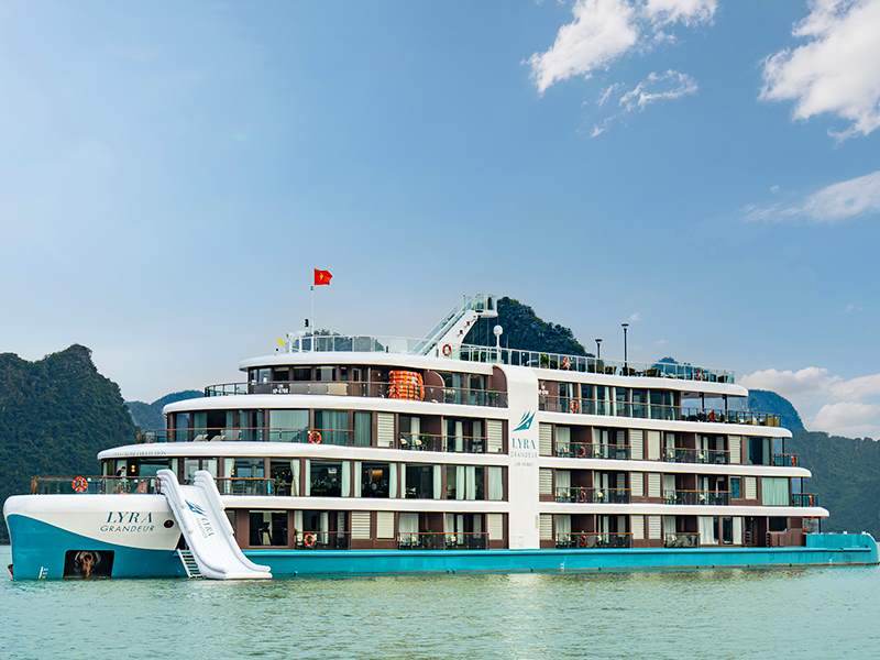 Lyra Cruise - Halong Bay Tour 2 Days 1 Night