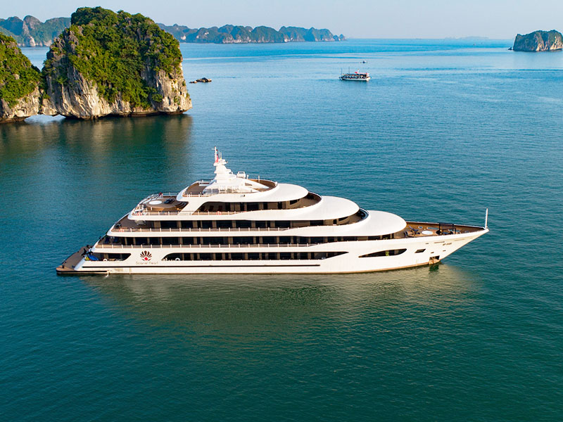 Scarlet Pearl Cruise - Halong Bay Tour 3 Days 2 Nights