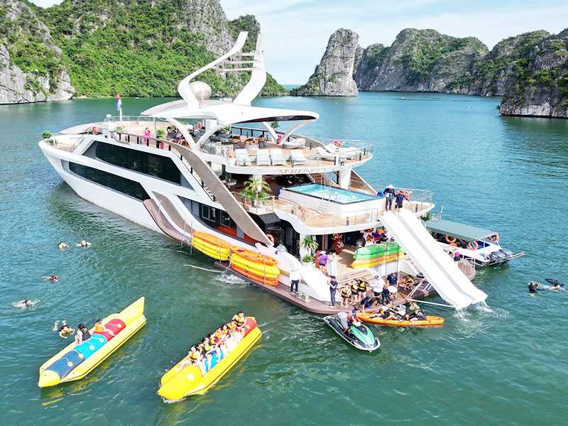 Serenity Grandeur Cruise - Halong Bay Tour 1 Day