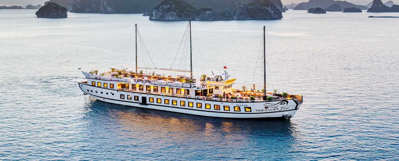 Treasure Junk Boutique Cruise - Halong Bay Tour 2 Days 1 Night