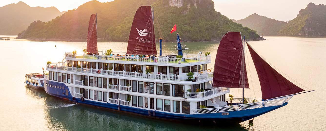 Aurora Cruise - Halong Bay Tour 2 Days 1 Night