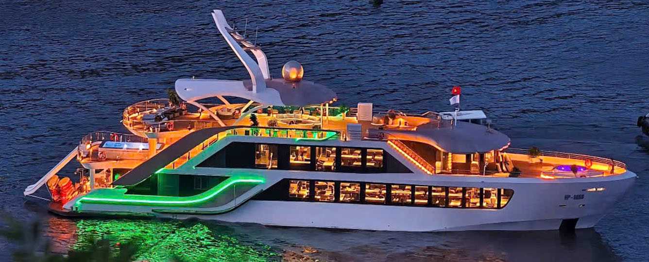 Serenity Grandeur Cruise - Halong Bay Tour 1 Day