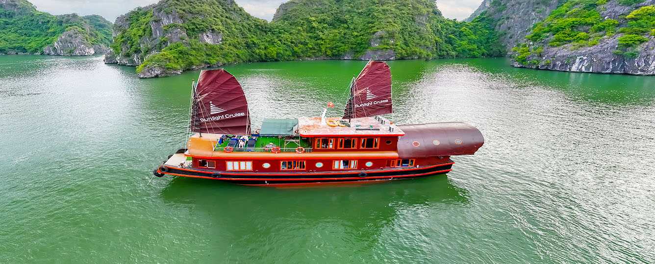 Sunlight Boutique Cruise - Halong Bay Tour 3 Days 2 Nights