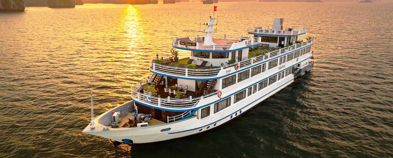 Swan Cruise - Halong Bay Tour 2 Days 1 Night
