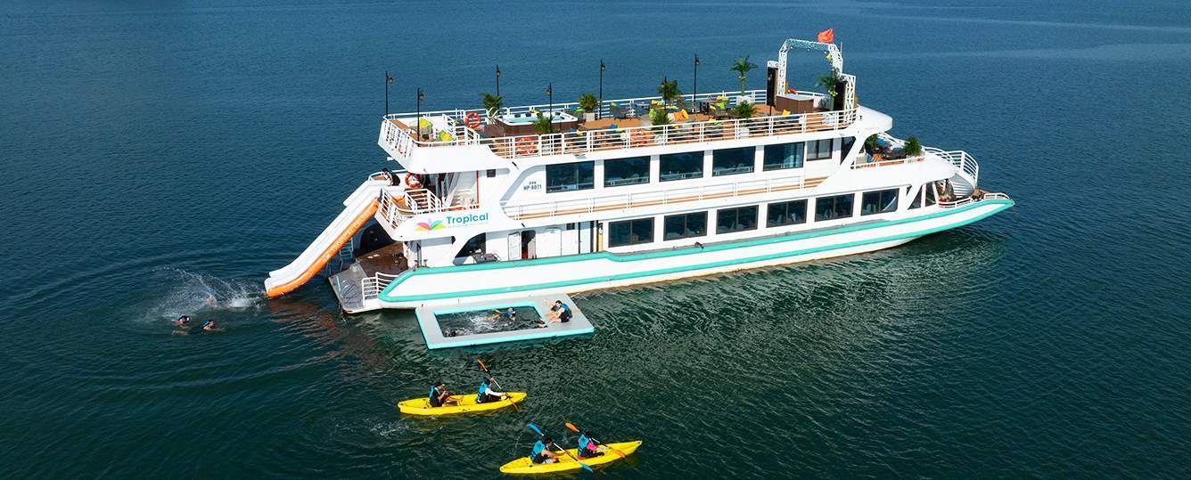 Tropical Cruise - Halong Bay Tour 1 Day